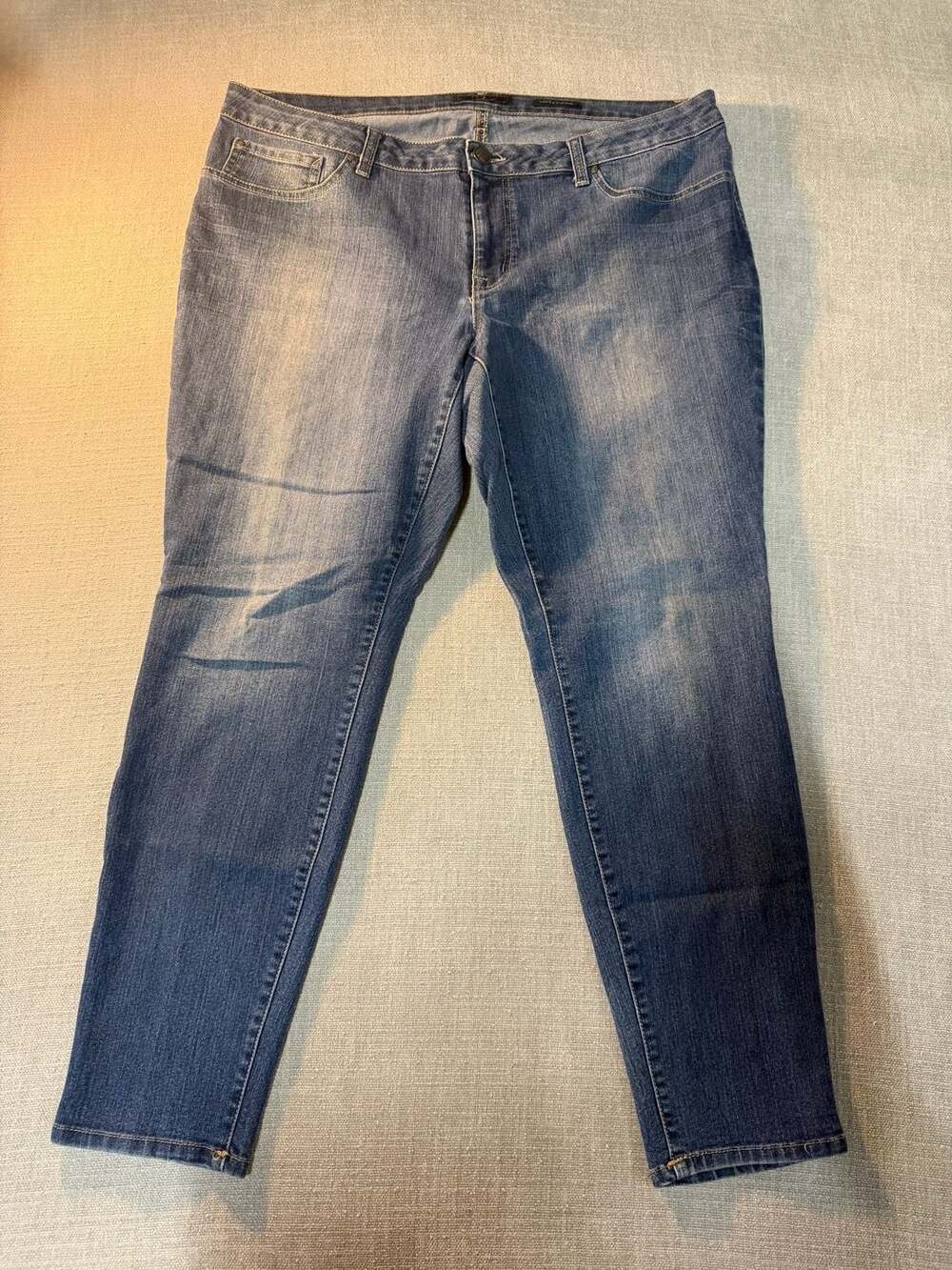 Jessica Simpson Kiss Me Jegging Medium Wash Blue Denim Jeans Plus Size 20W